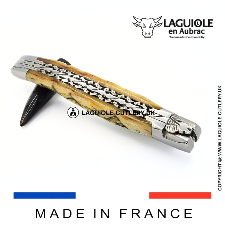 laguiole ram horn pocket knife with hand filed double plates