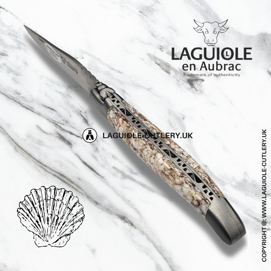 laguiole en aubrac pocket knife scallop shells