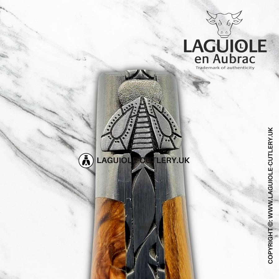 laguiole en aubrac pocket knife with prestige bee olivewood