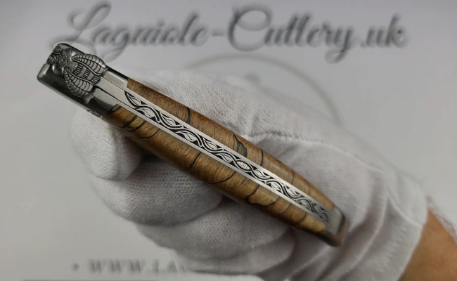 aubrac anthology: laguiole pocket knife in aubrac beech wood – hand engraved bee and bolsters