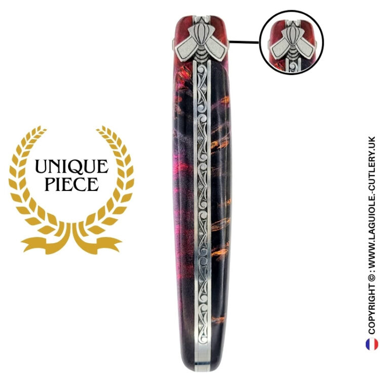 purple shell: laguiole knife in elder burl – carved bee with open wings –– full handle