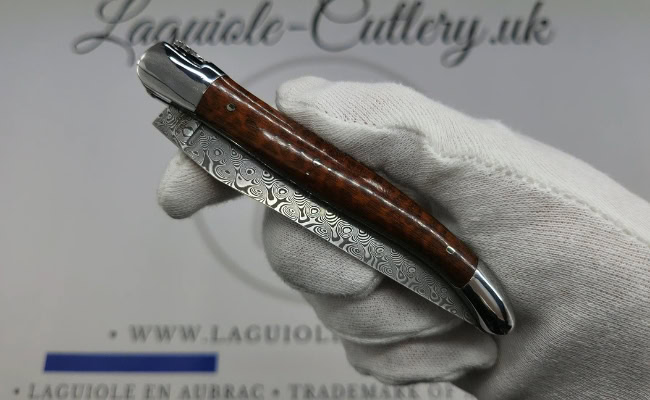 laguiole pocket knife double plates in snakewood with damascus blade