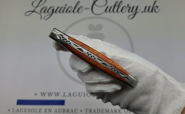 laguiole pocket knife in red cheesewood