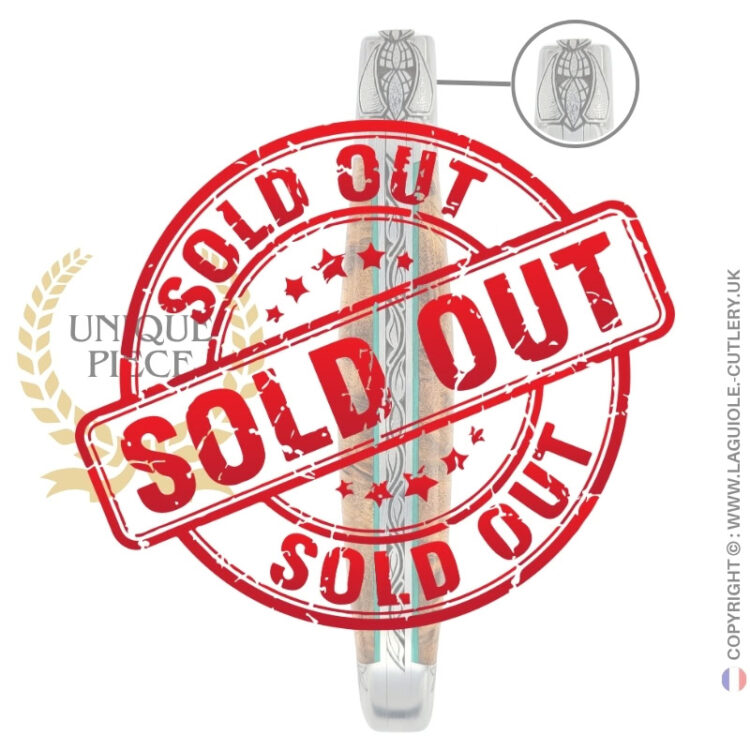 lotus breath: laguiole pocket knife in albizia – hand engraved bee and bolsters