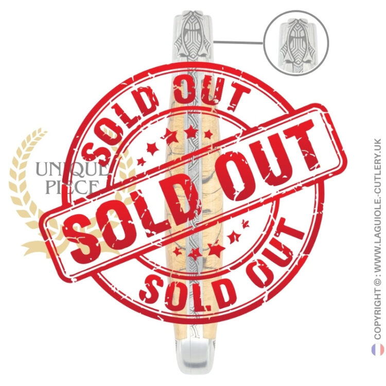 sacred beech: laguiole pocket knife in aubrac beech – hand engraved bee and bolsters